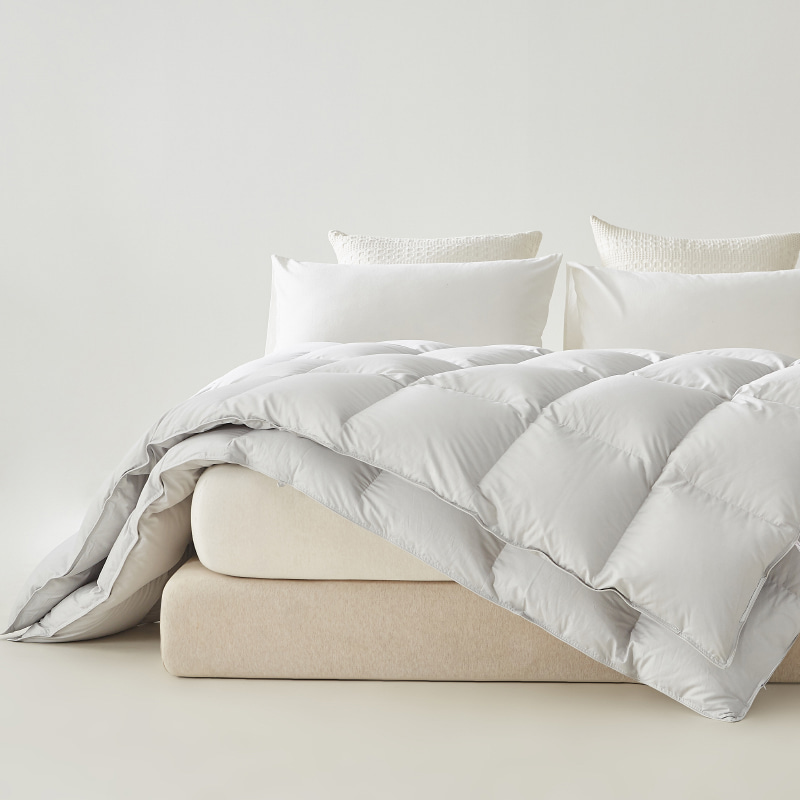 Couette en velours de plumes à pression nulle en nuage zéro